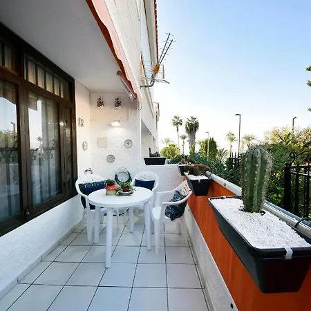 Americas House Seafront * Playa de las Americas (Tenerife)