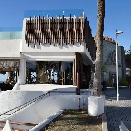 Americas House Seafront 아파트