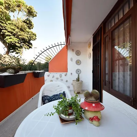 Americas House Seafront Апартаменты